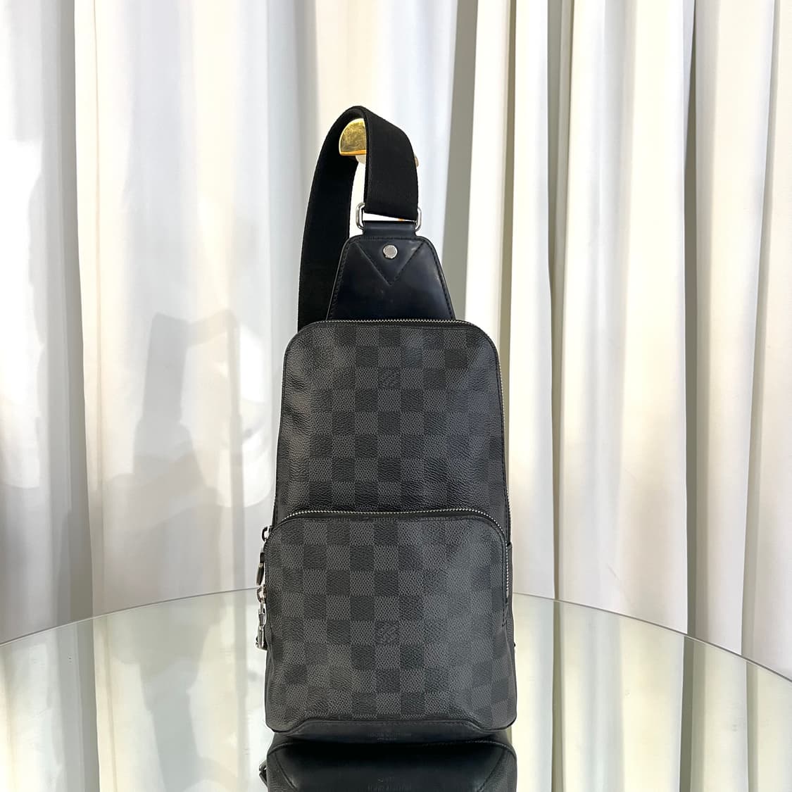 루이비통 다미에 그라파이트 에비뉴 슬링백 상품이미지1