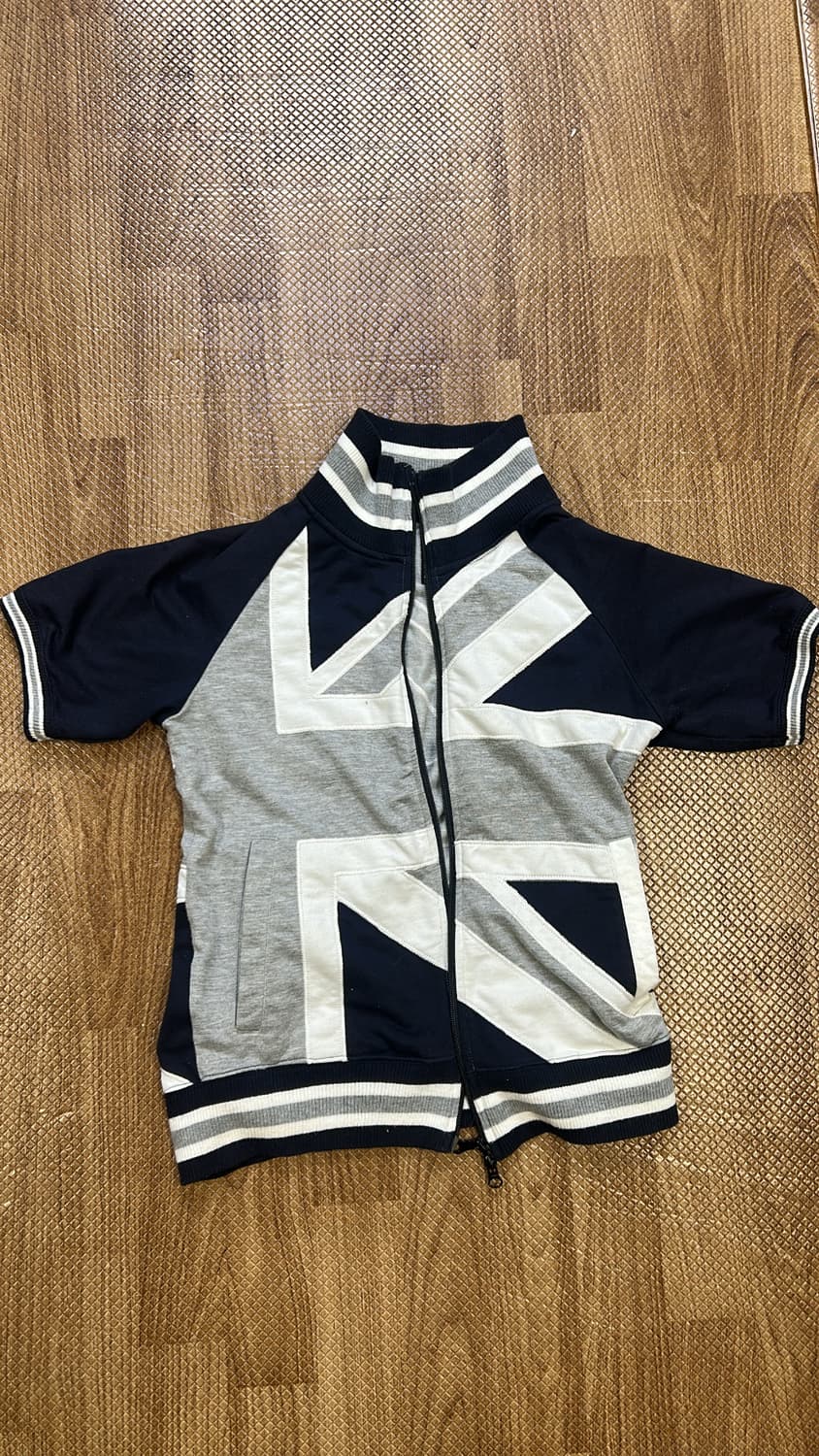 빈티지 반팔 집업 상품이미지1