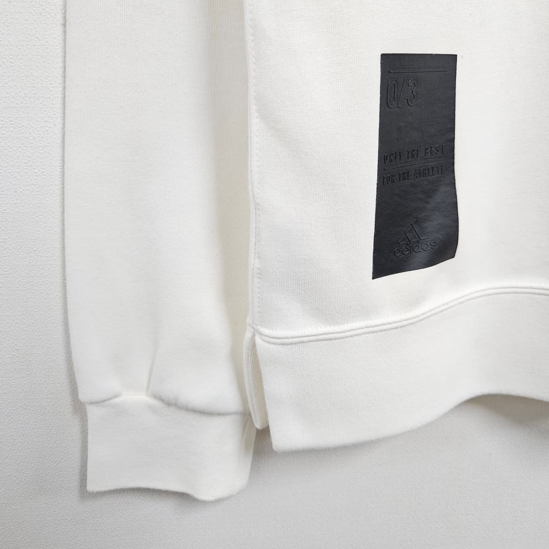 L 100 아디다스 기능성 화이트 맨투맨 상품이미지5