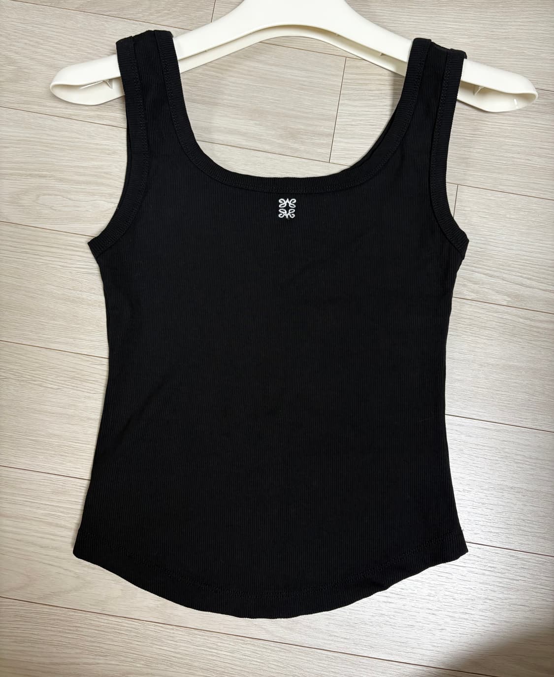 문트 로고 리브드 슬리브리스 - 블랙 상품이미지1