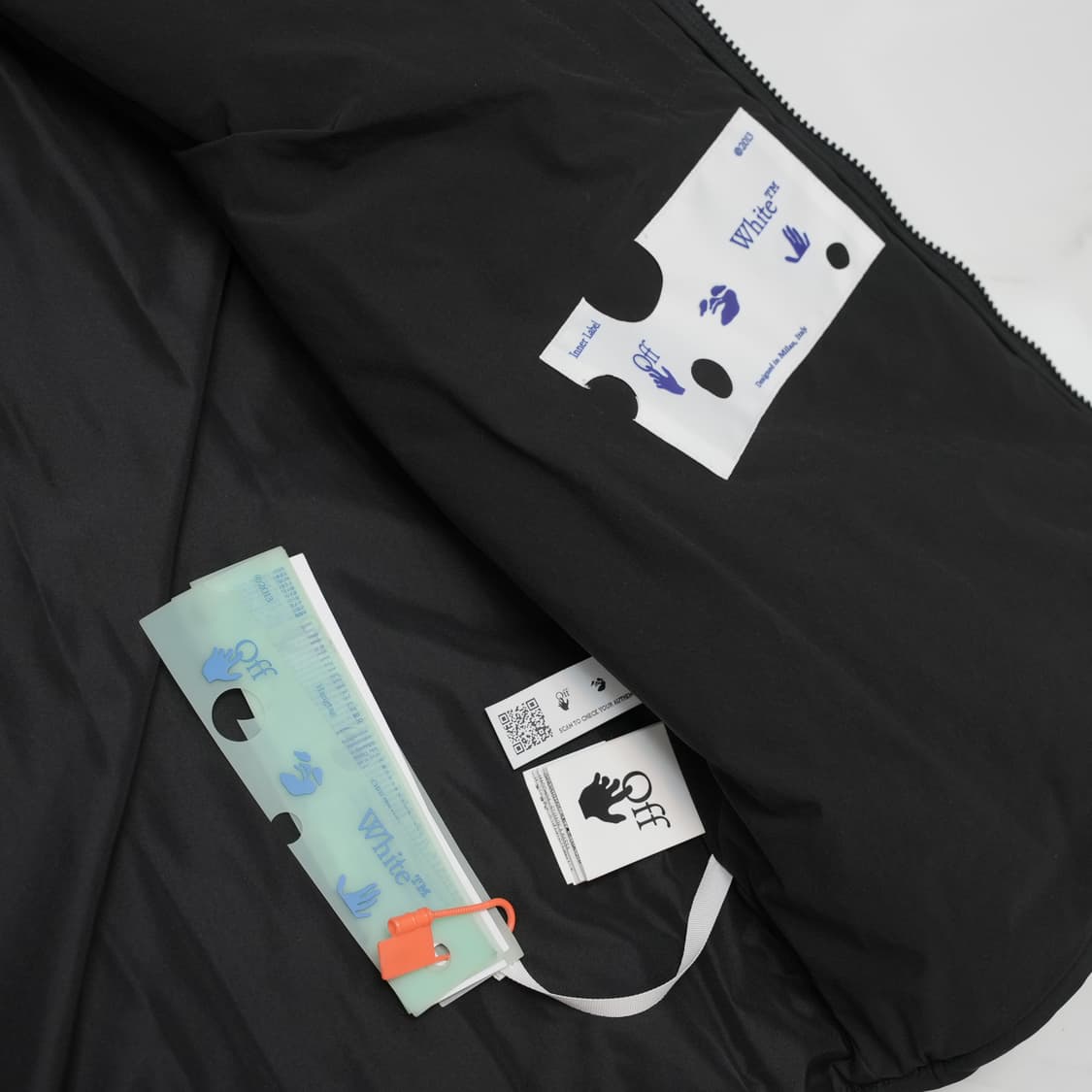 [L] 오프화이트 퀄티드 후드 자켓 블랙 상품이미지6