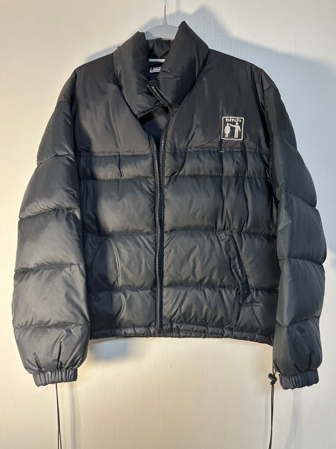 bitch skateboards 90s 비치 스케이트보드 로고 패딩  상품이미지4