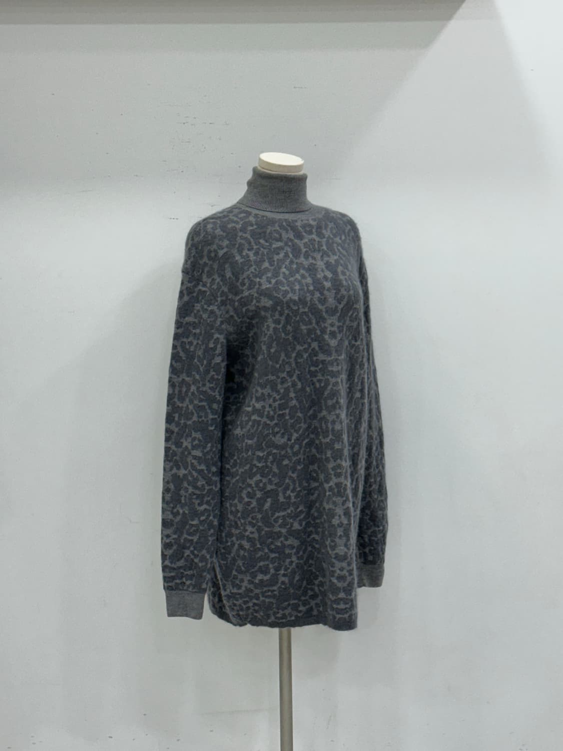 알랙산더 맥퀸 니트 상품이미지2