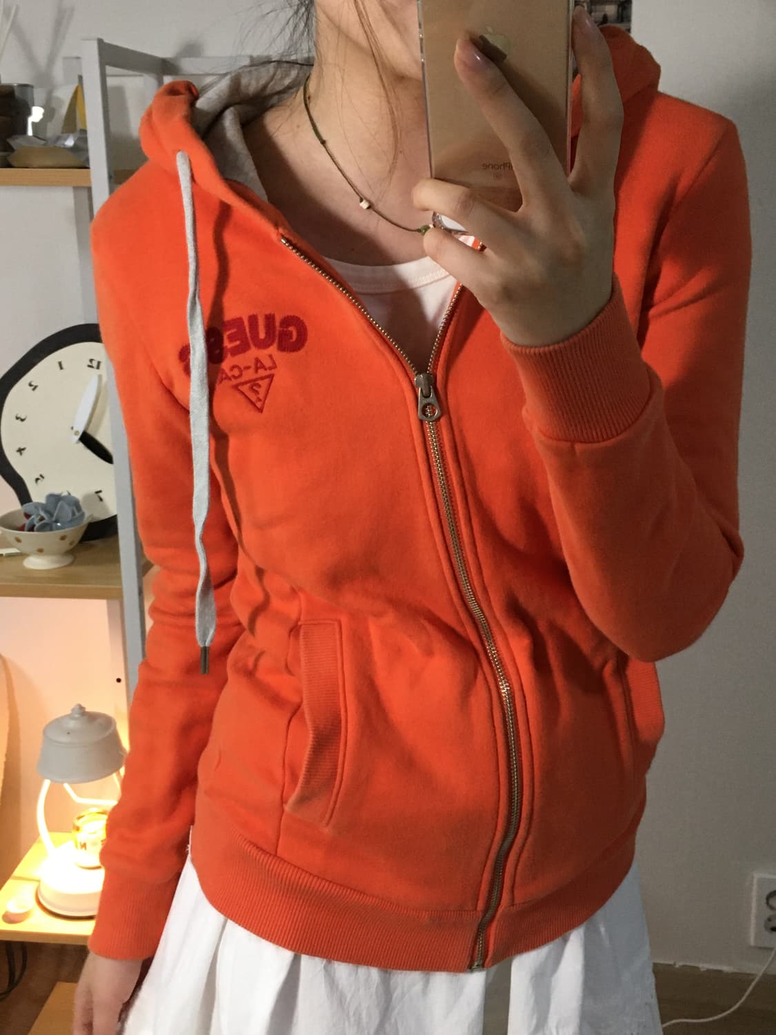 GUESS 오렌지 후드집업 상품이미지3