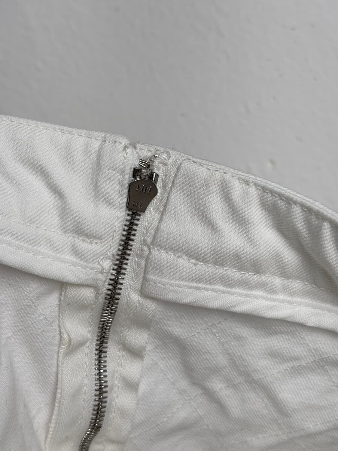 CHANEL 2005 Cruise Collection Skirt 상품이미지6