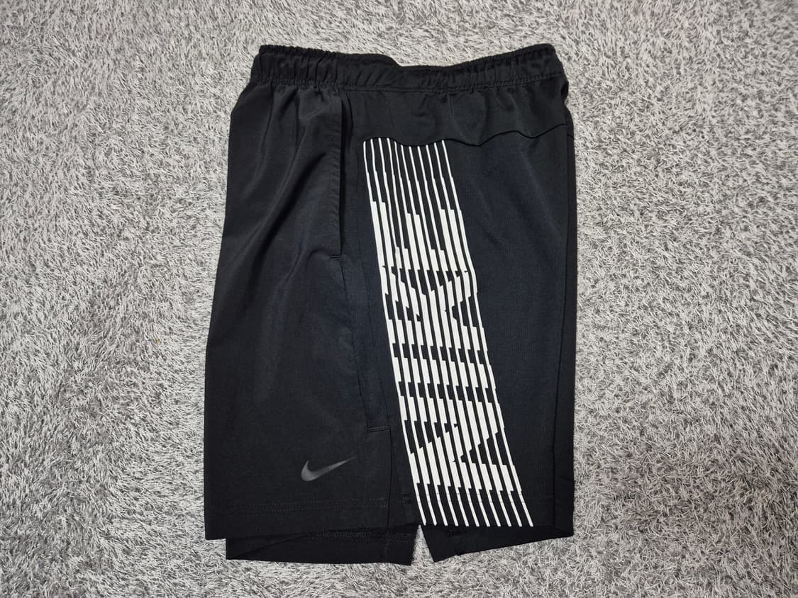 나이키 드라이핏 남성 기능성 쇼츠 M(80) 상품이미지2