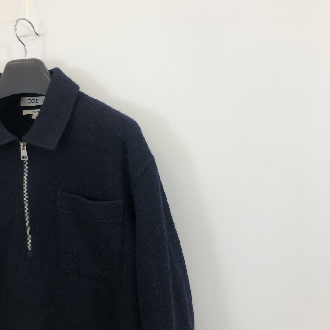 COS 코스 집업 폴로 니트카라티 M 릴렉시드  상품이미지2