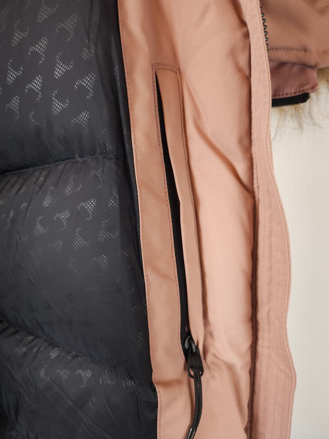 블랙야크 여성 숏다운후드패딩 인디핑크 95 M 상품이미지7