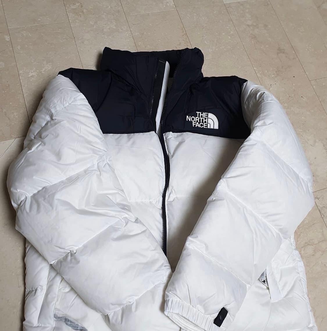 노스페이스 눕시패딩 상품이미지1