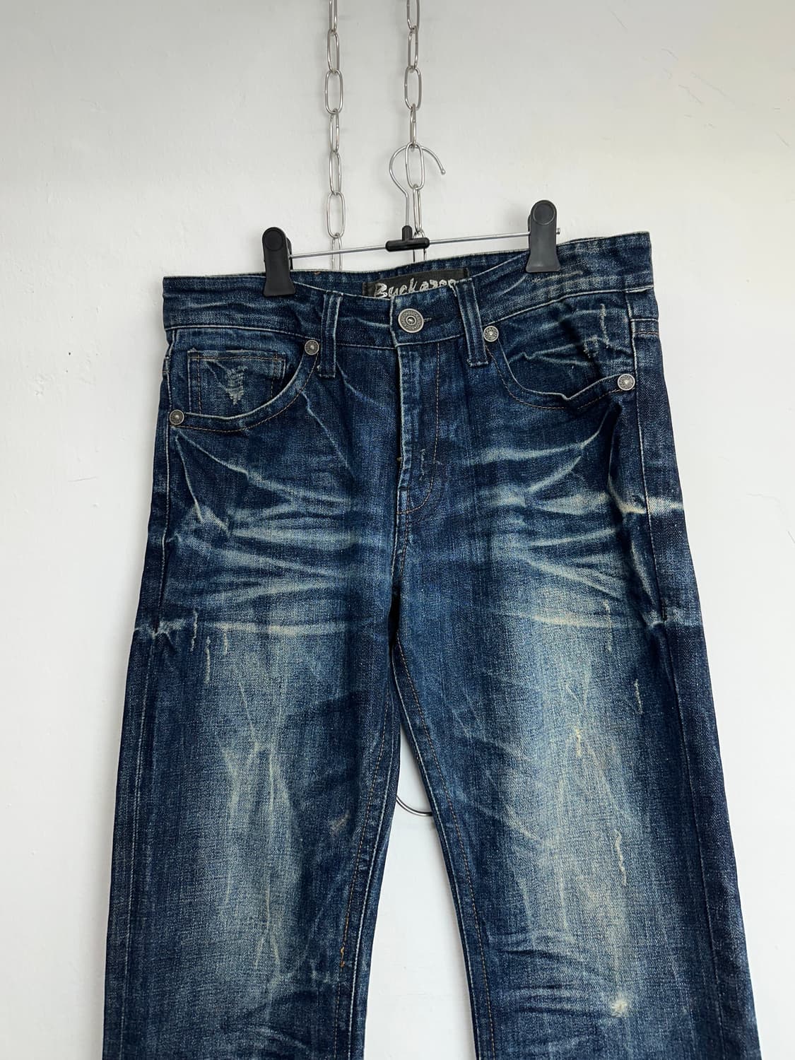 Buckaroo Distressed Whiskered Dark Wash  상품이미지6