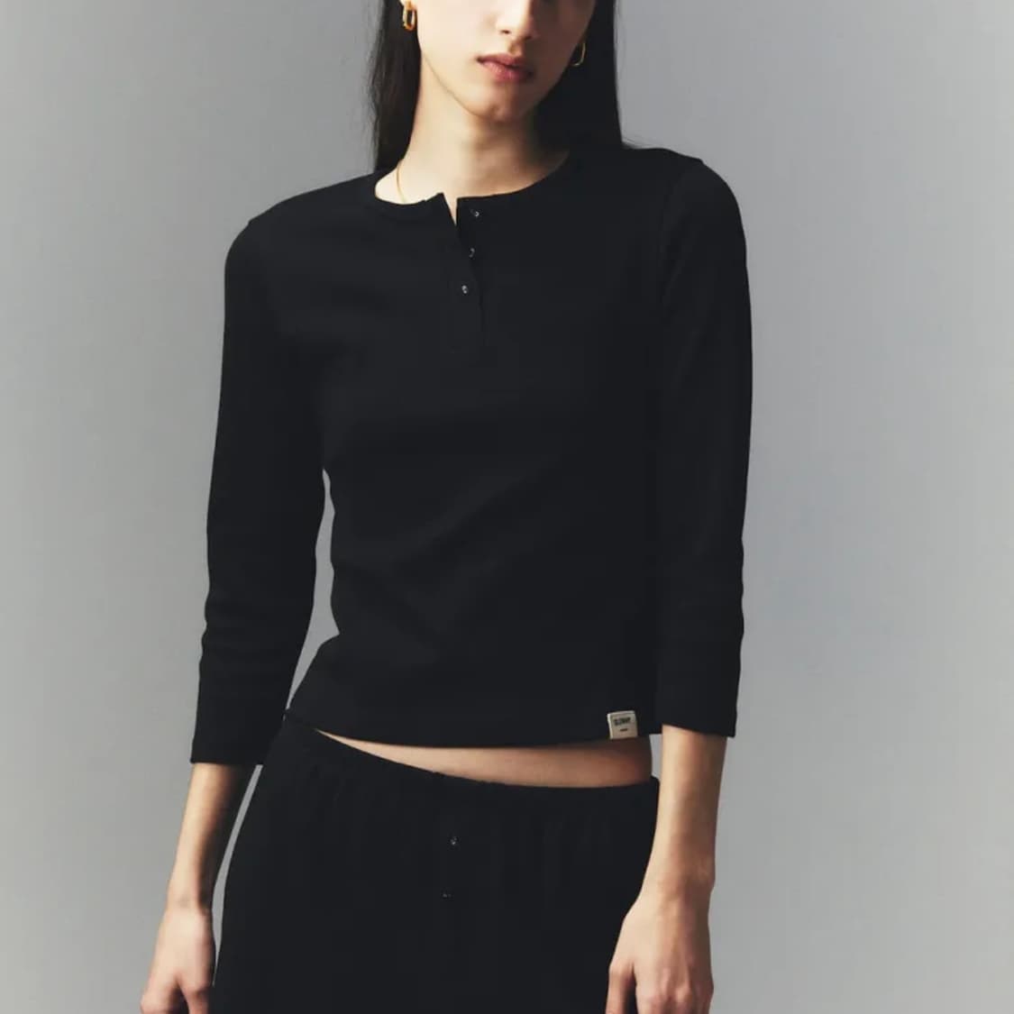 글로니 3/4 BUTTON FLY TEE (BLACK) 상품이미지2