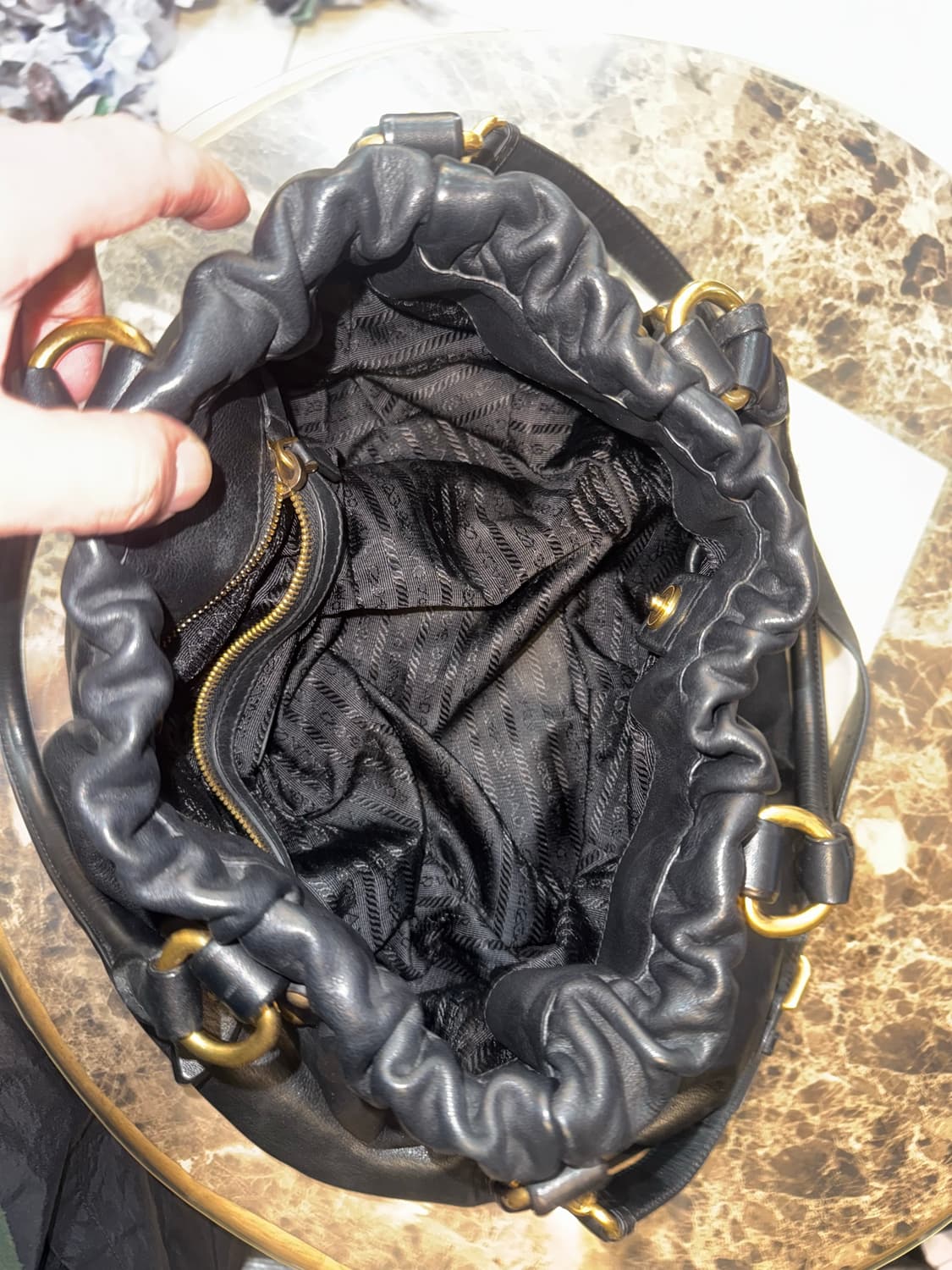 정품 프라다 레더 2way백 팝니다 상품이미지7