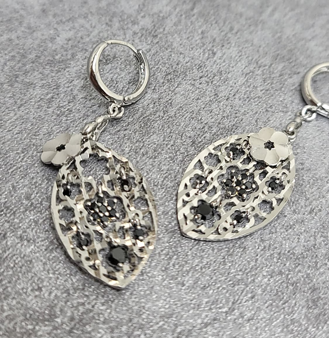 unique earrings  상품이미지1