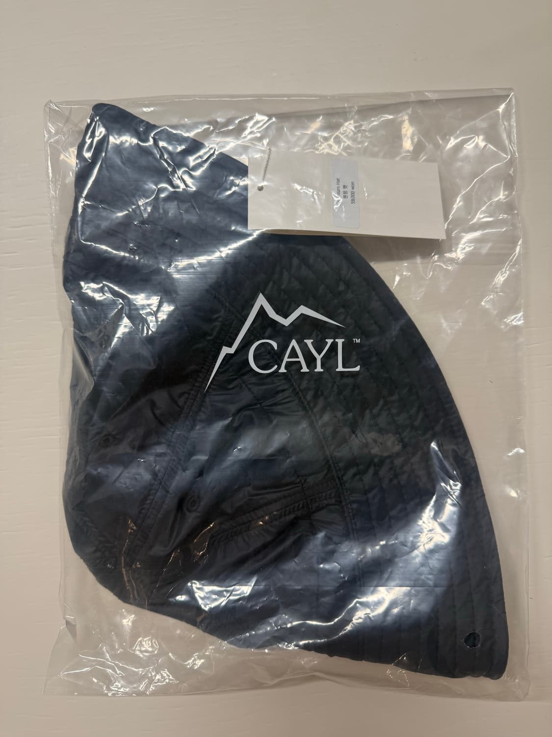 (새상품) CAYL 케일 퀀텀햇 네이비 상품이미지2
