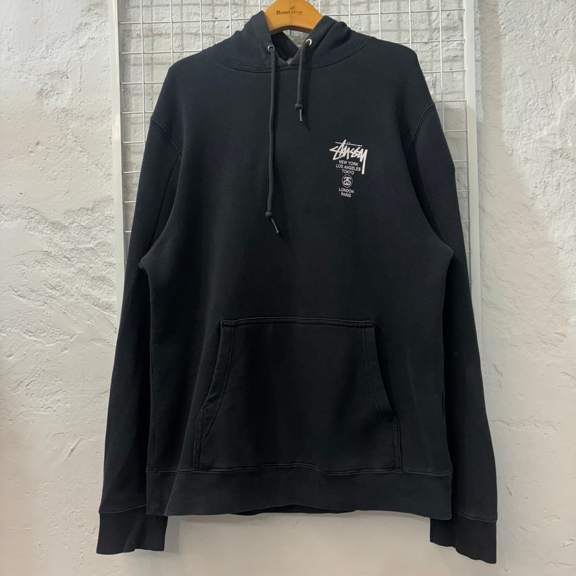 스투시 월드투어 블랙 후드티 M 상품이미지2