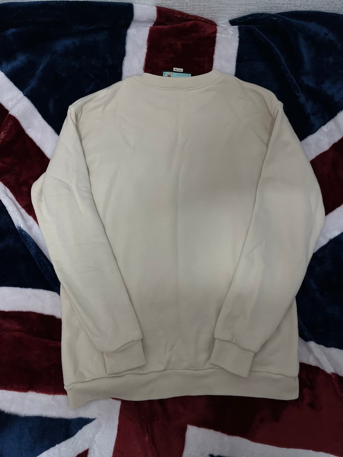 구찌 x 디즈니 미키마우스 맨투맨 100 상품이미지4