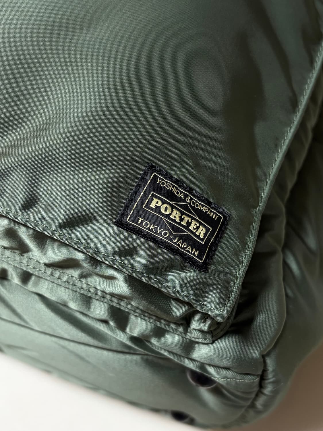요시다포터 탱커 더플백 세이지그린  상품이미지6