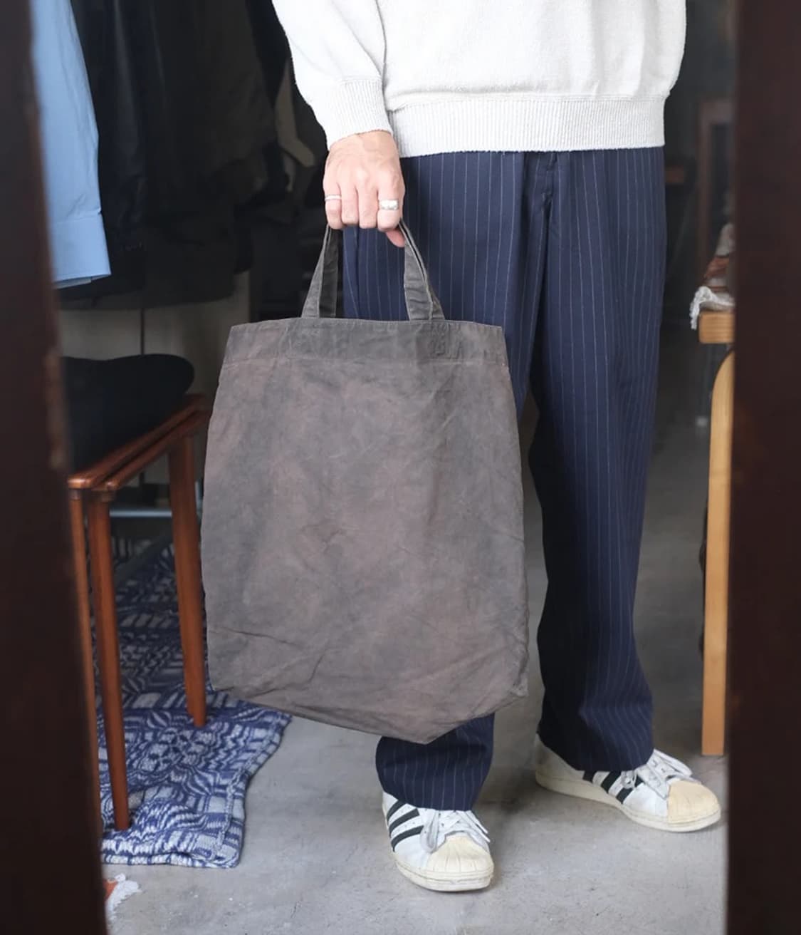 요코 사카모토 리서치 백 카키시부 초기버전 상품이미지1
