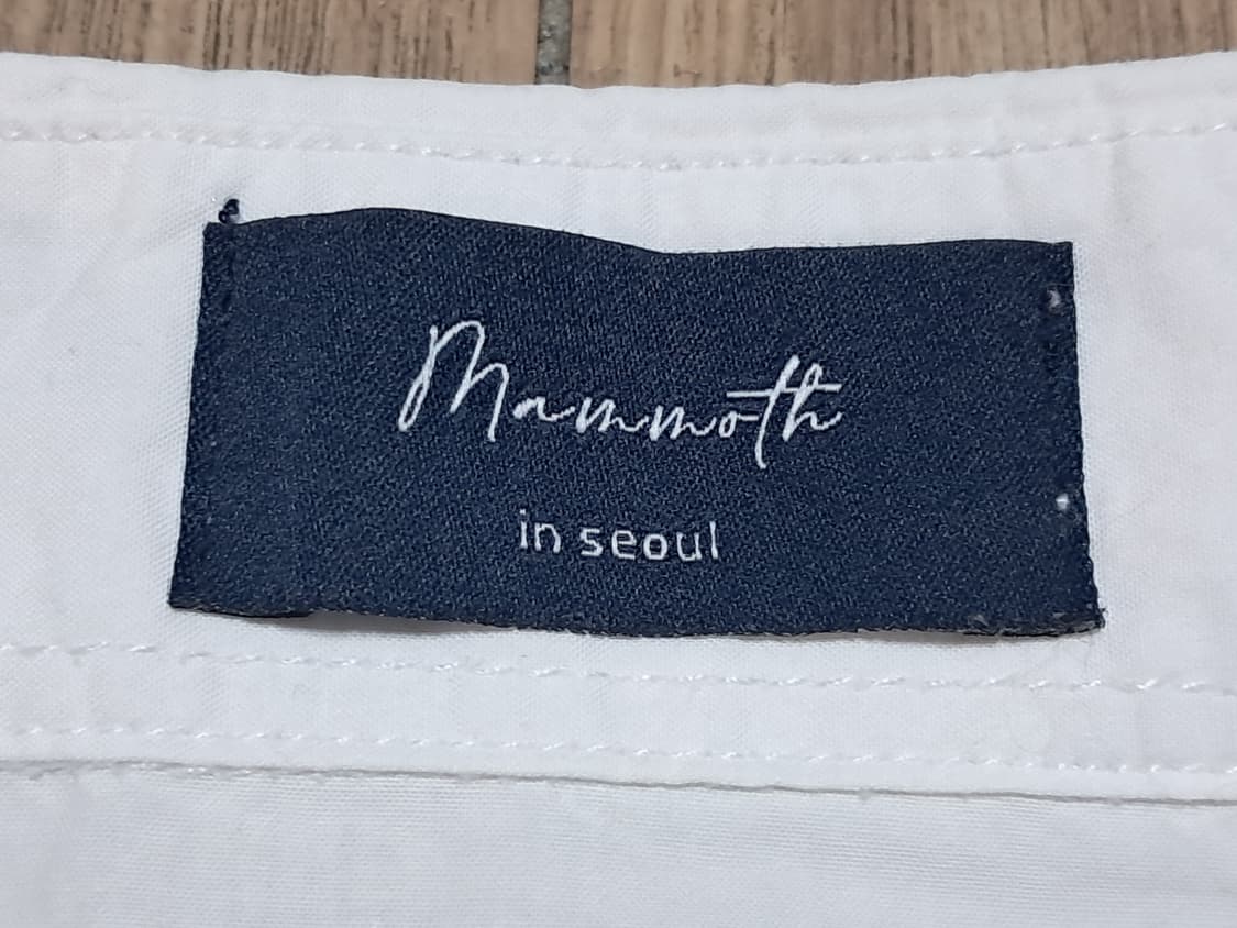 노브랜드 레터링 셔츠 Free  상품이미지7