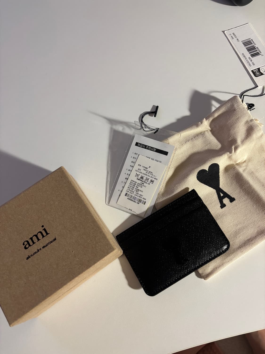 아미 카드지갑 블랙 새제품 상품이미지2