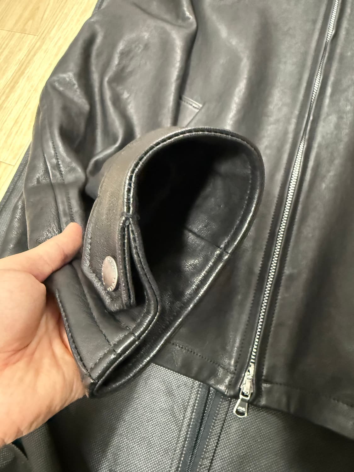 솔리드옴므 밴드넥 램스킨 레더자켓 48 상품이미지4