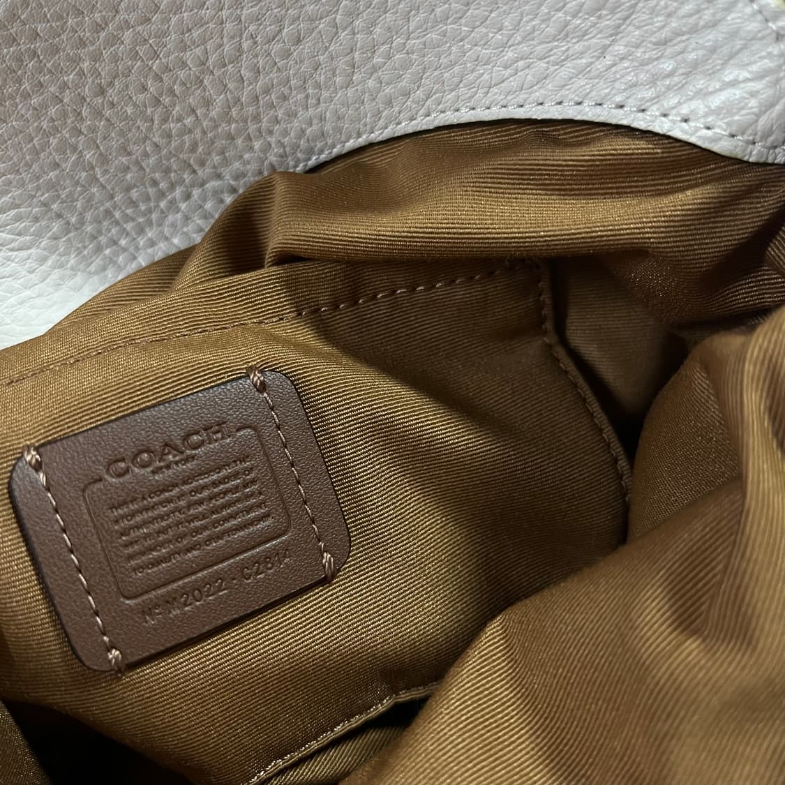 coach mini cross bags 코치 레더 크로스 백 상품이미지6