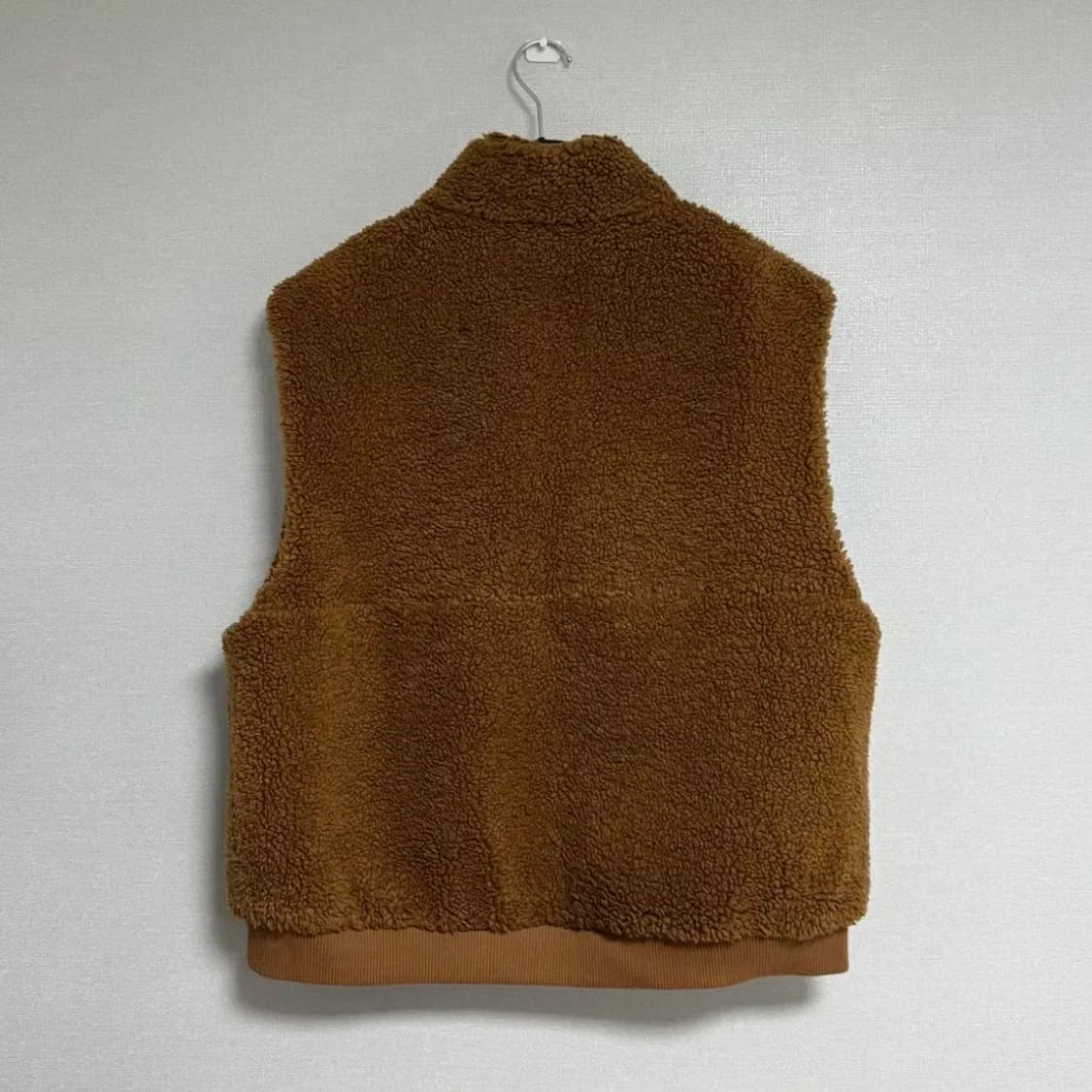 스튜디오 톰보이 뽀글이 조끼 상품이미지4