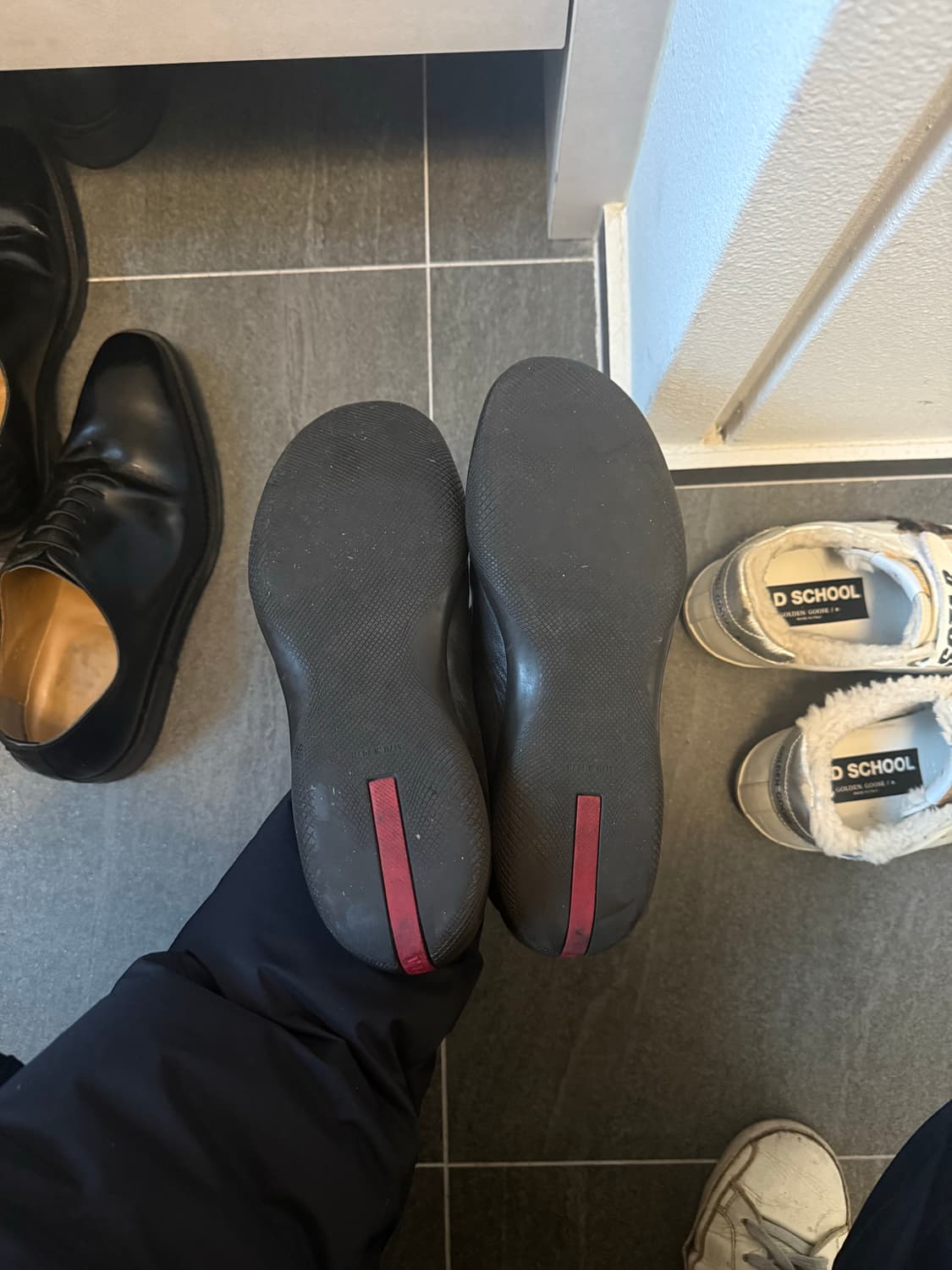 프라다 브라운 버클 로퍼 250-255 상품이미지3