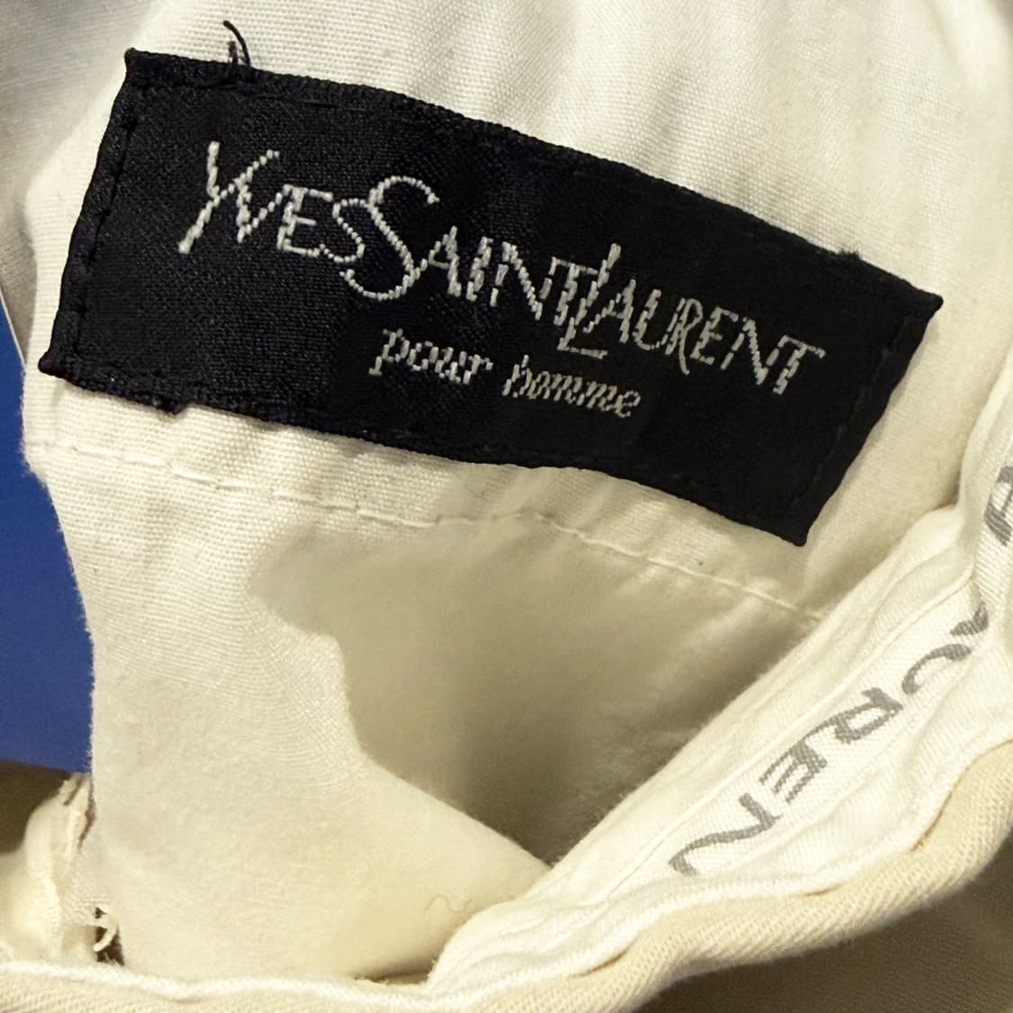 YSL 입생로랑 컴포트핏 와이드슬랙스 투턱 로고자수 디테일 아이보리 상품이미지6