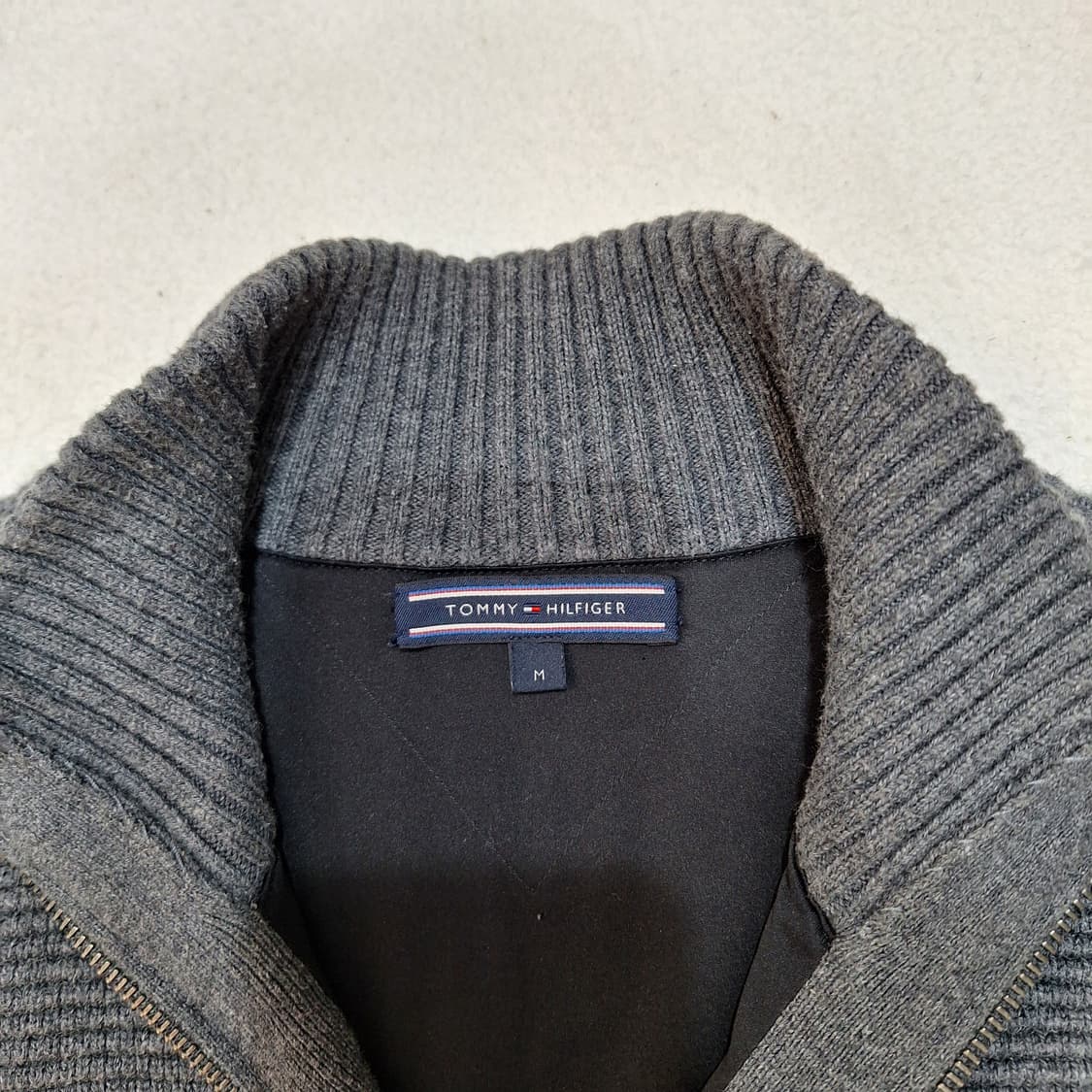 타미힐피거  방풍가디건M(상태좋음) 상품이미지3