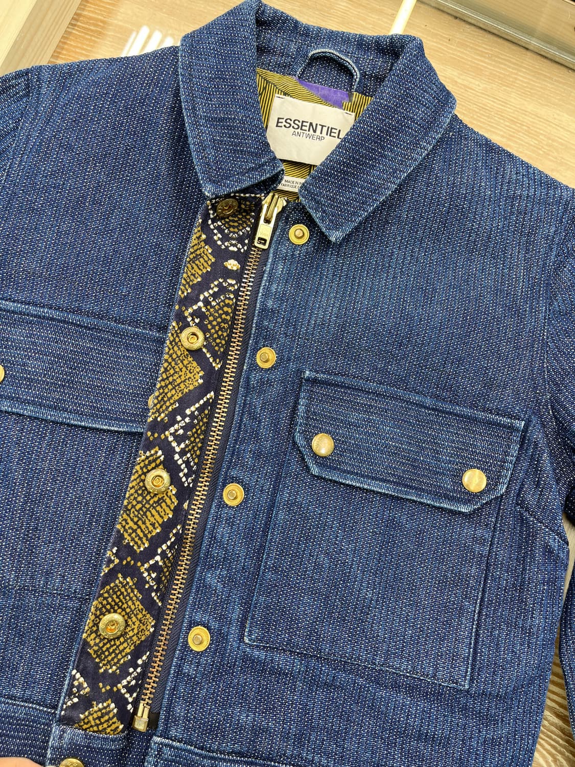 에센셜 엔트워프 인디고 데님 트러커 자켓 상품이미지5