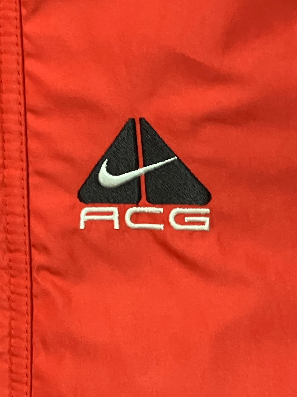 나이키 acg 레드 블랙 바람막이 상품이미지3