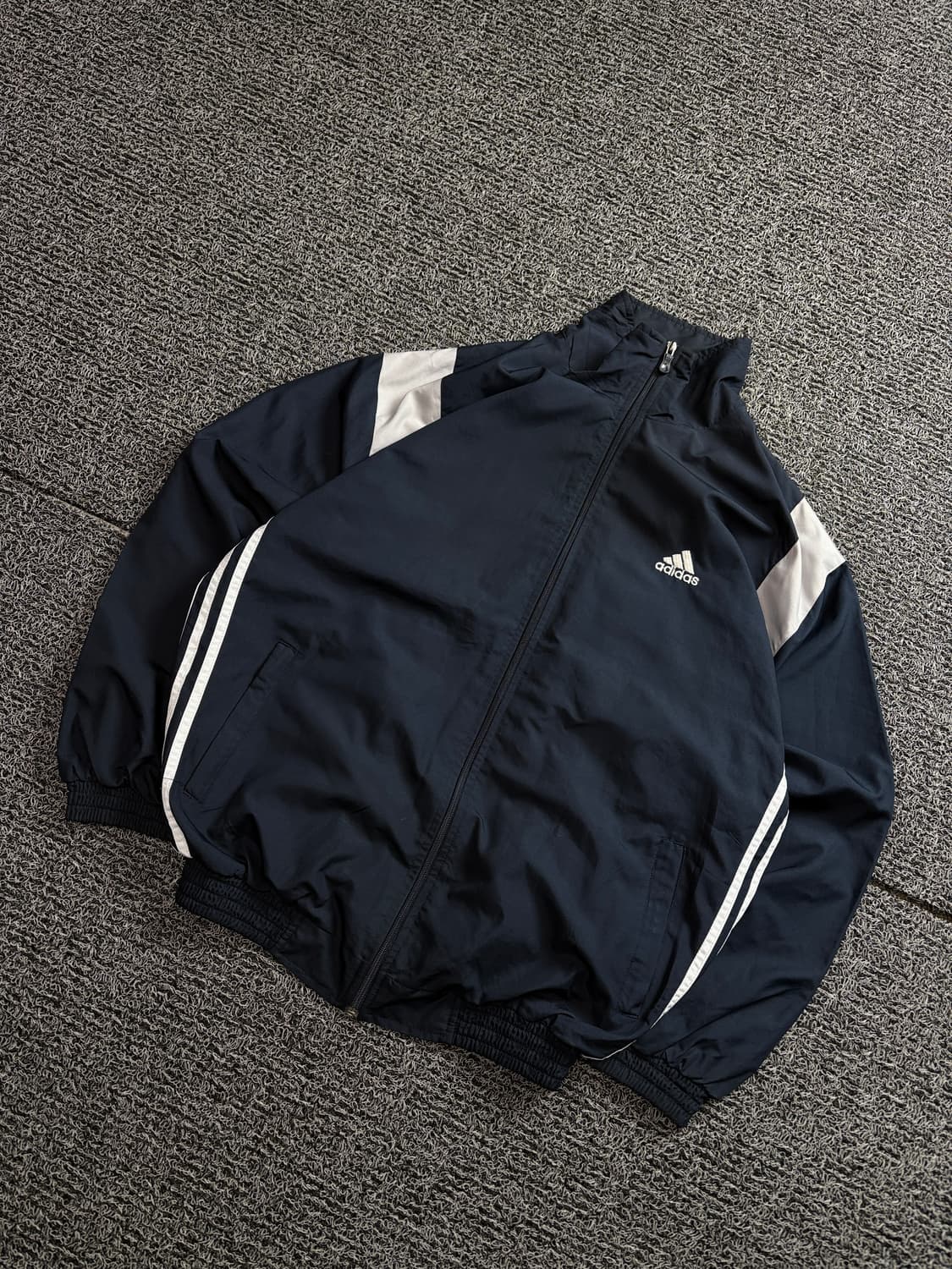 00s 아디다스 올드스쿨 박시핏 바람막이 자켓 1660 상품이미지1