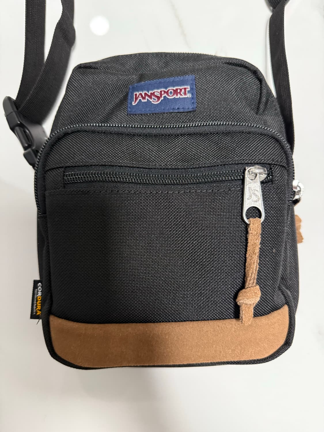 잔스포츠 미니 크로스백 상품이미지3