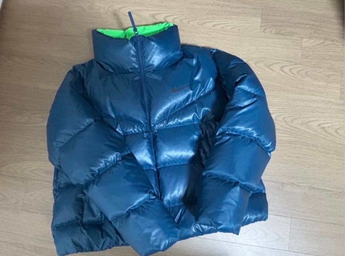 상태최상 나이키 다운필 하이넥 푸퍼패딩 프리사이즈 여성 95 상품이미지1