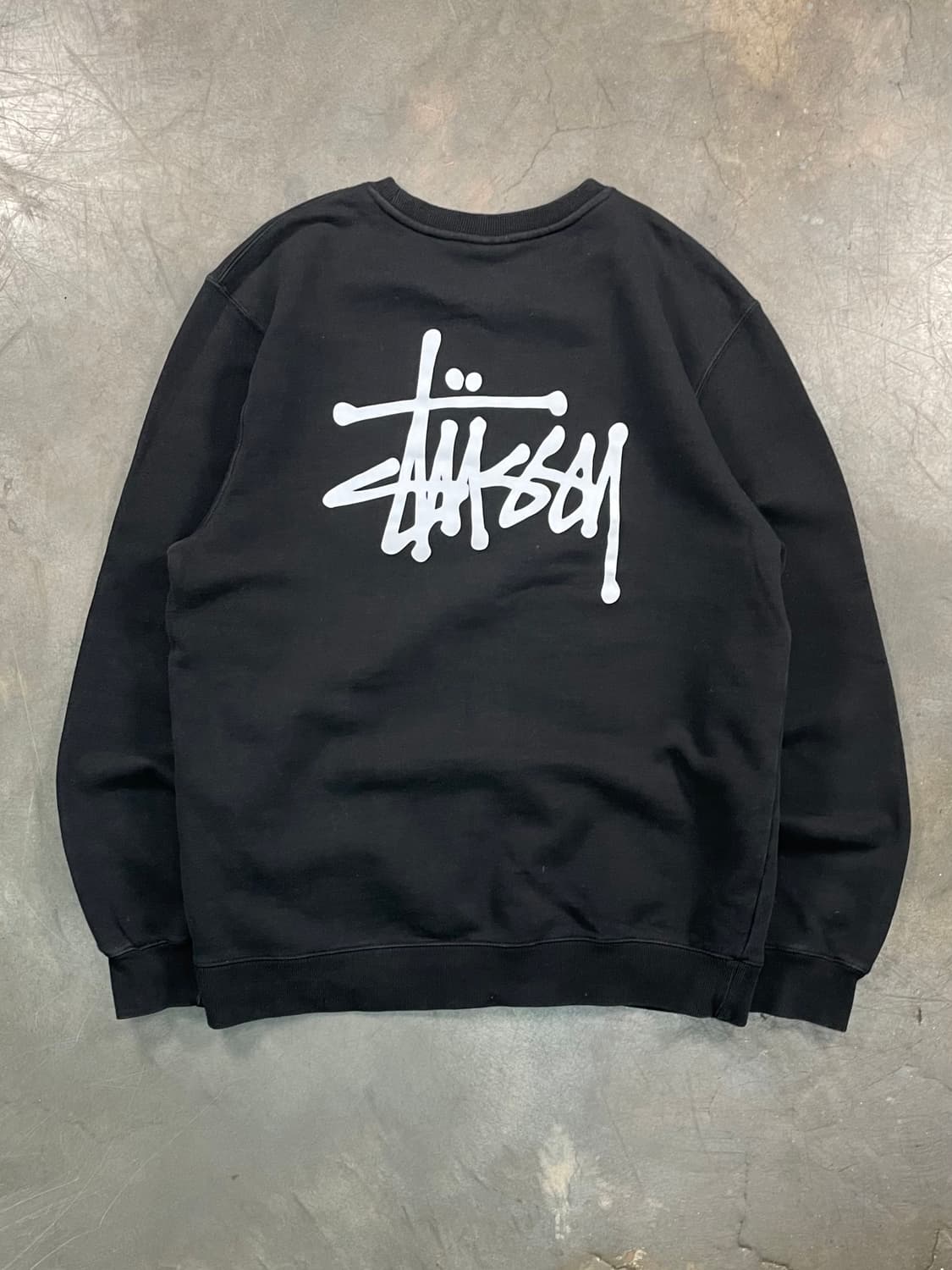 스투시 스탁로고 스웻셔츠 상품이미지1