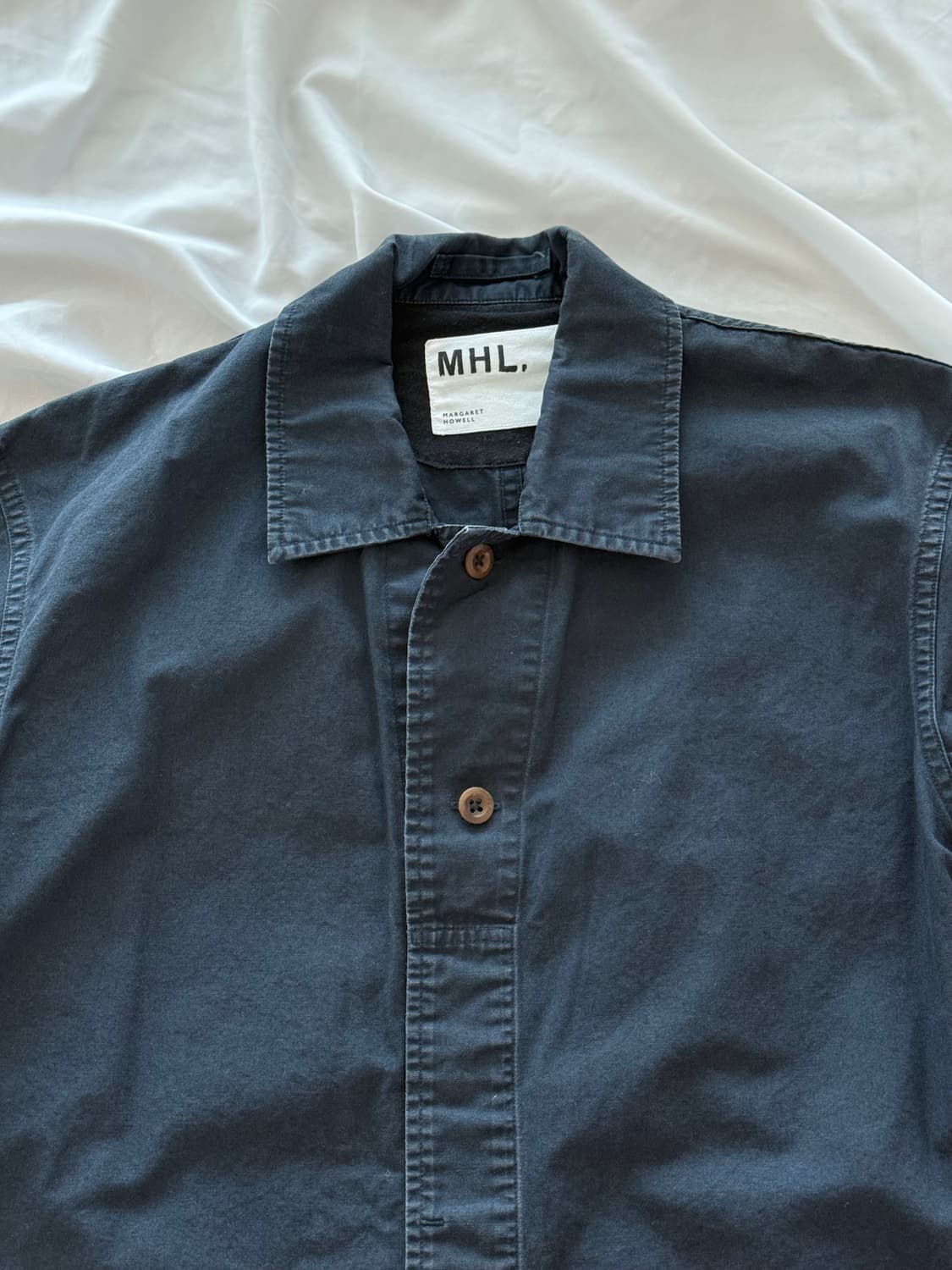 마가렛호웰 네이비 반팔 셔츠 상품이미지1