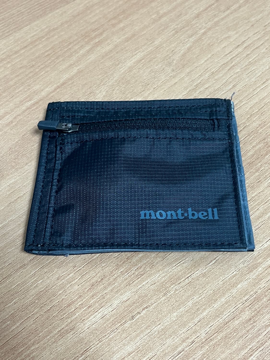 몽벨 반지갑 상품이미지1