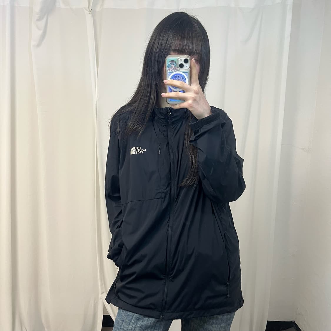 The North Face black windbreaker 상품이미지1