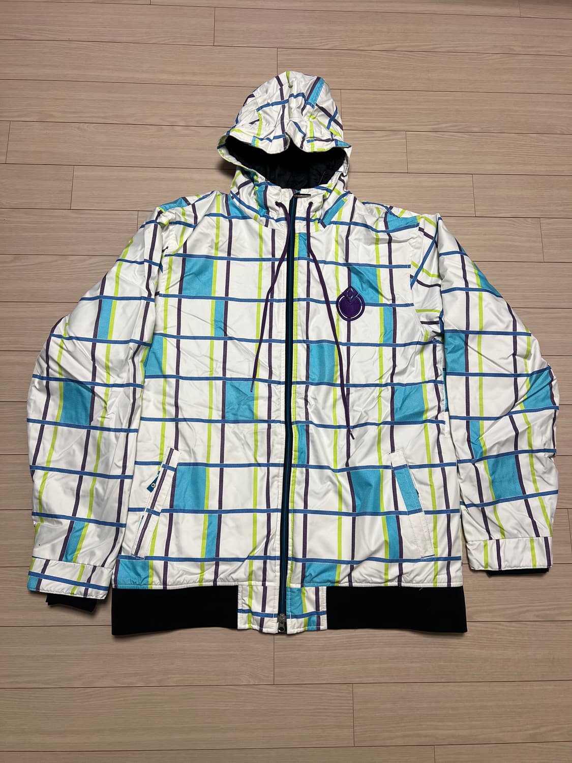 노미스(nomis) 스노우 자켓 화이트 체크 패턴 / XL 상품이미지1