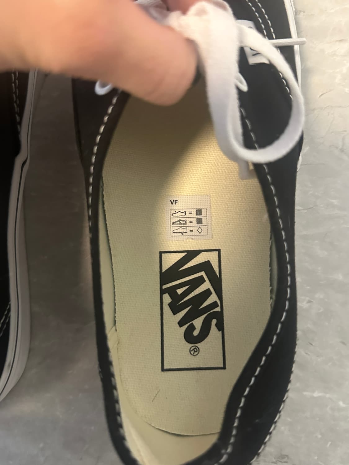 반스 어센틱 블랙 245 상품이미지5