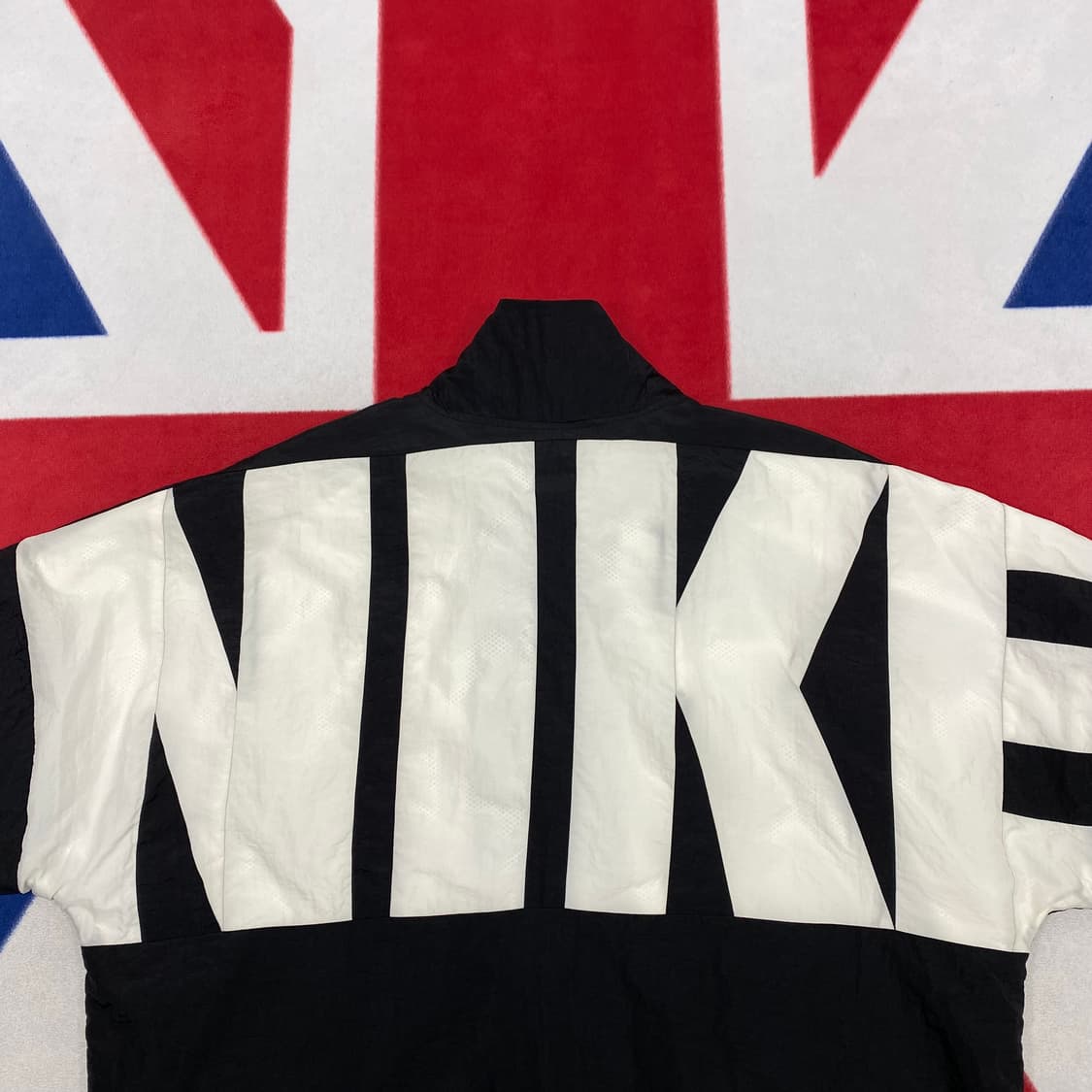 나이키 빅로고 바람막이 S  상품이미지5