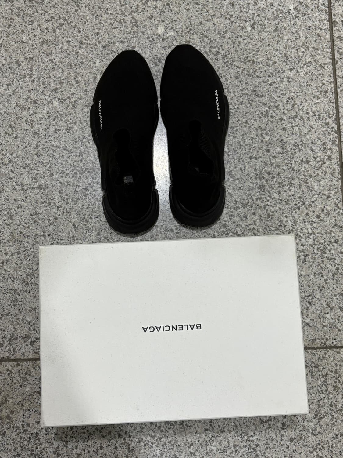 발렌시아가 스피드러너 올검 상품이미지5