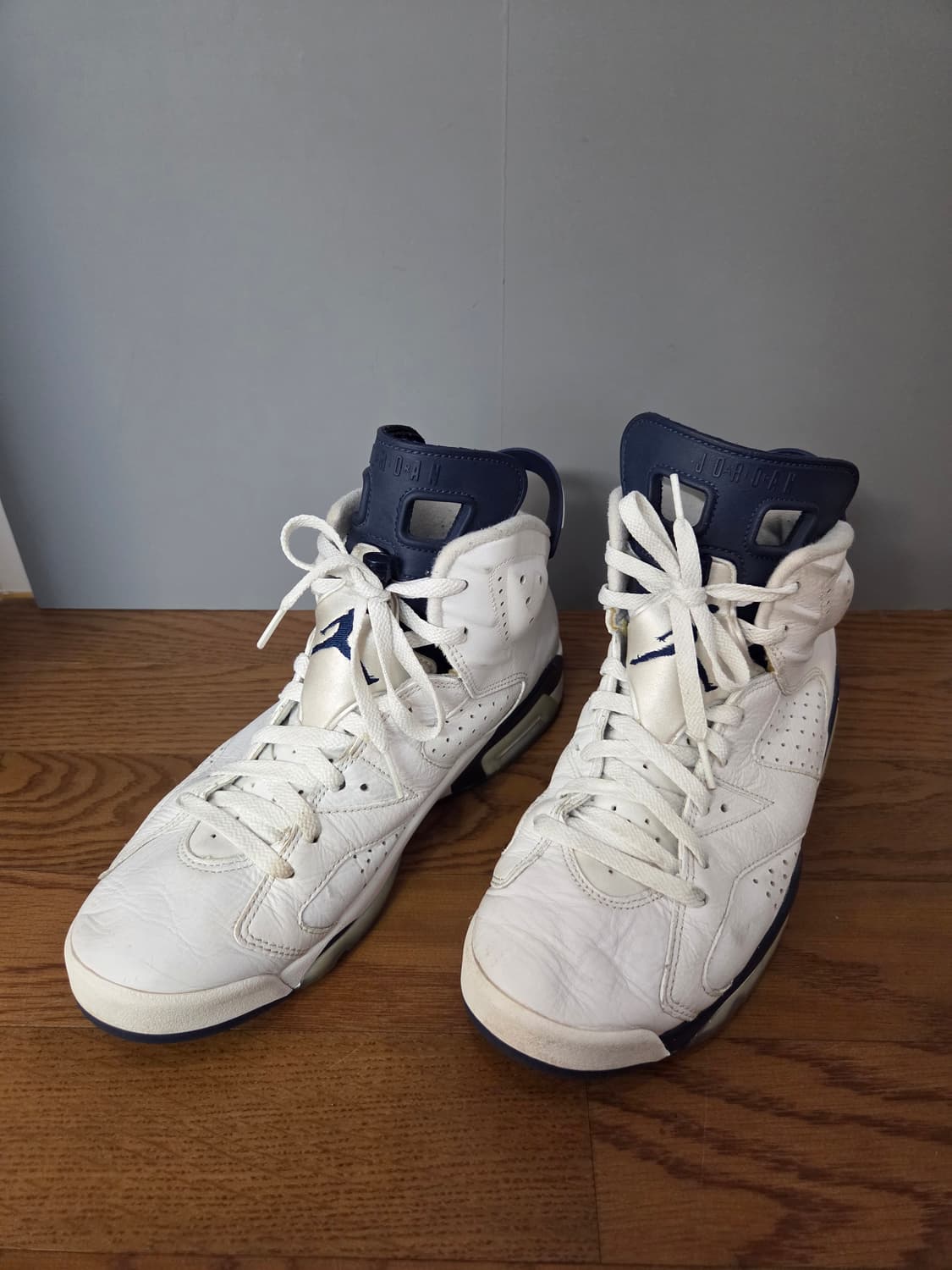 (275) 나이키 에어조던6 미드나잇 네이비
농구화 상품이미지1