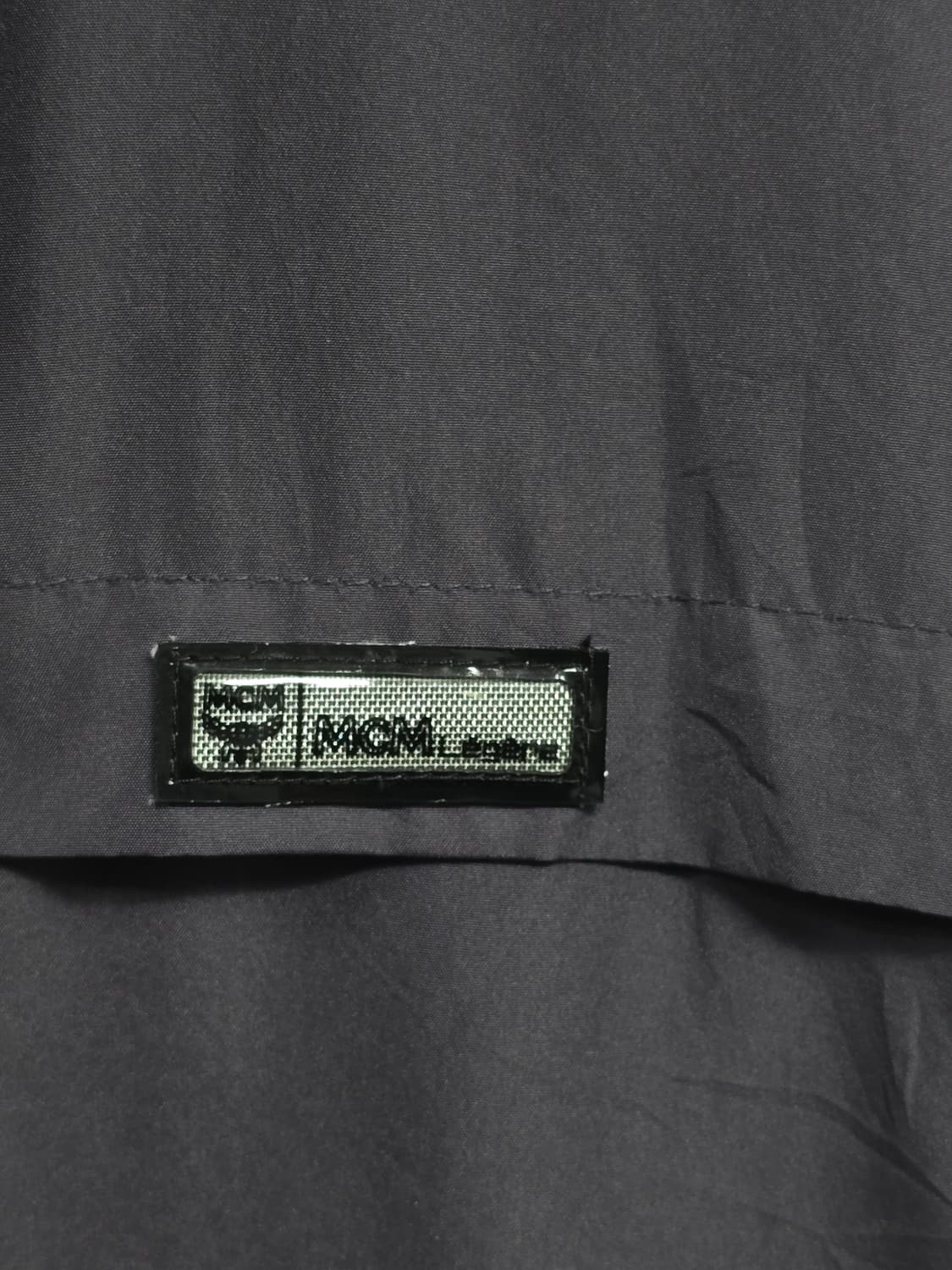 MCM 모드 크리에이션 뮌헨 그레이 바람막이 L 상품이미지5