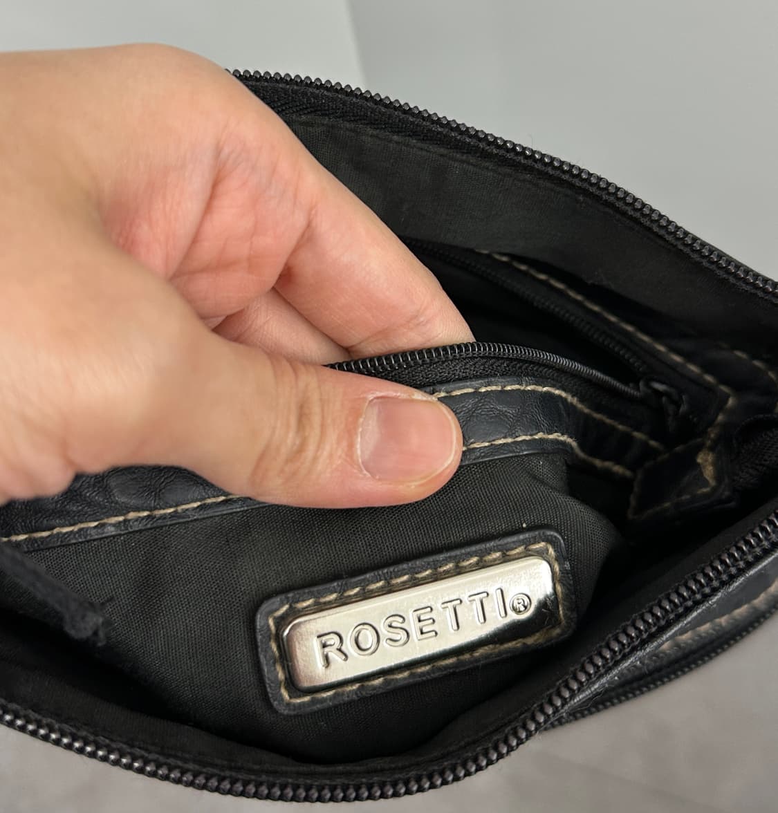 Rosetti vintage multi zipper leather bag 상품이미지10