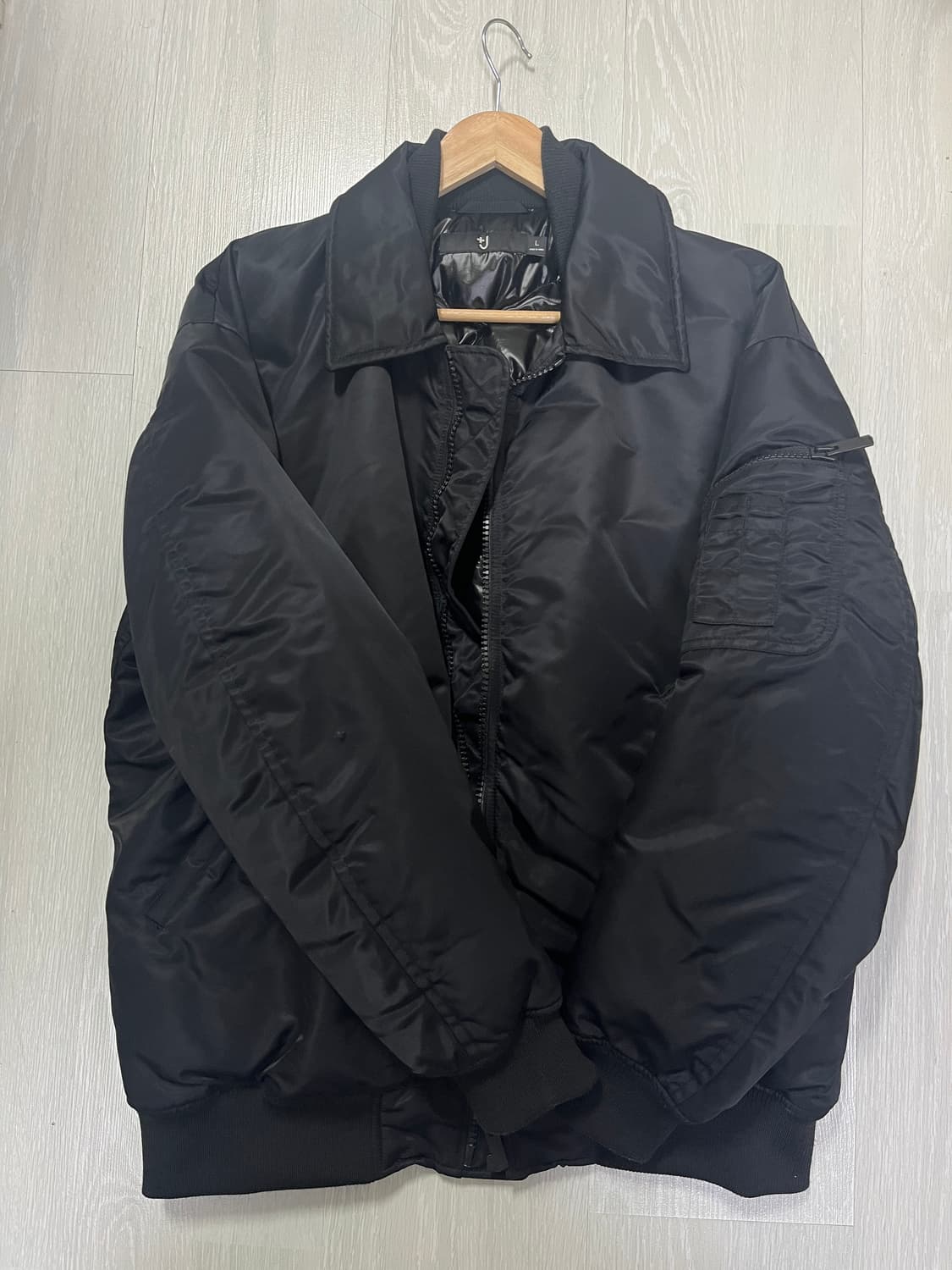 유니클로 질샌더 MA-1 상품이미지1