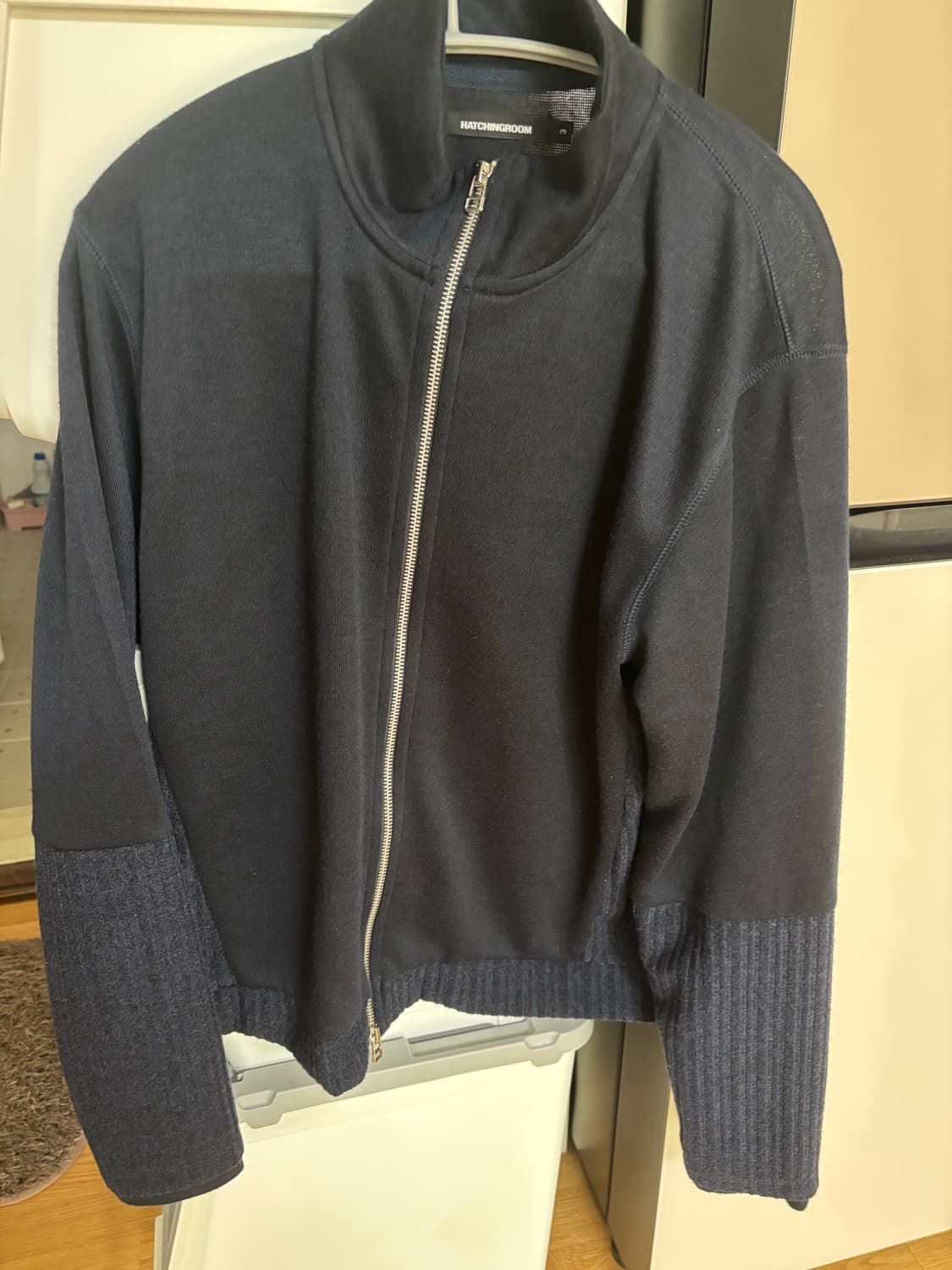 [3]해칭룸 더블 슬리브 트랙 가디건 네이비 상품이미지2