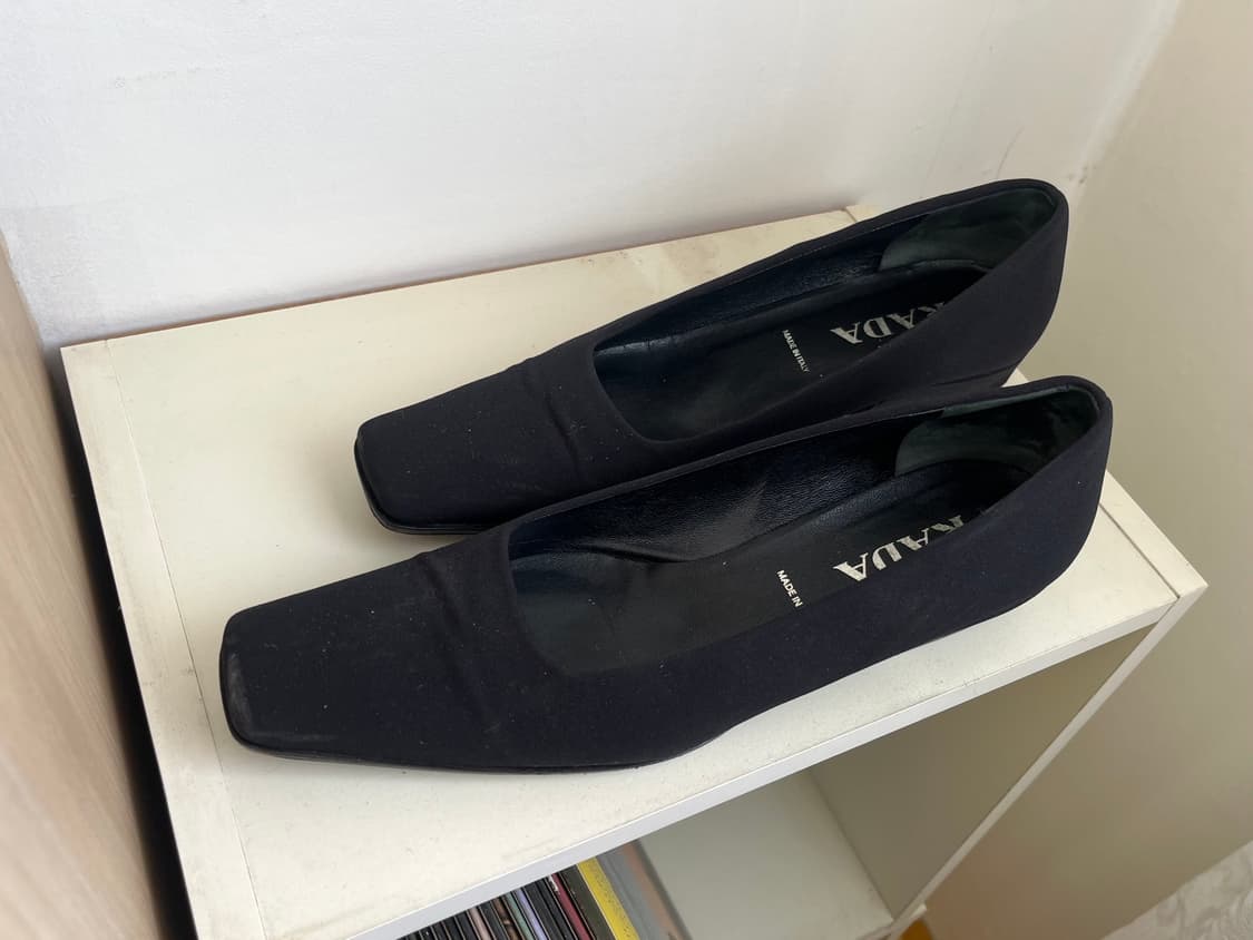 프라다 나일론 스퀘어 슈즈 38 상품이미지1