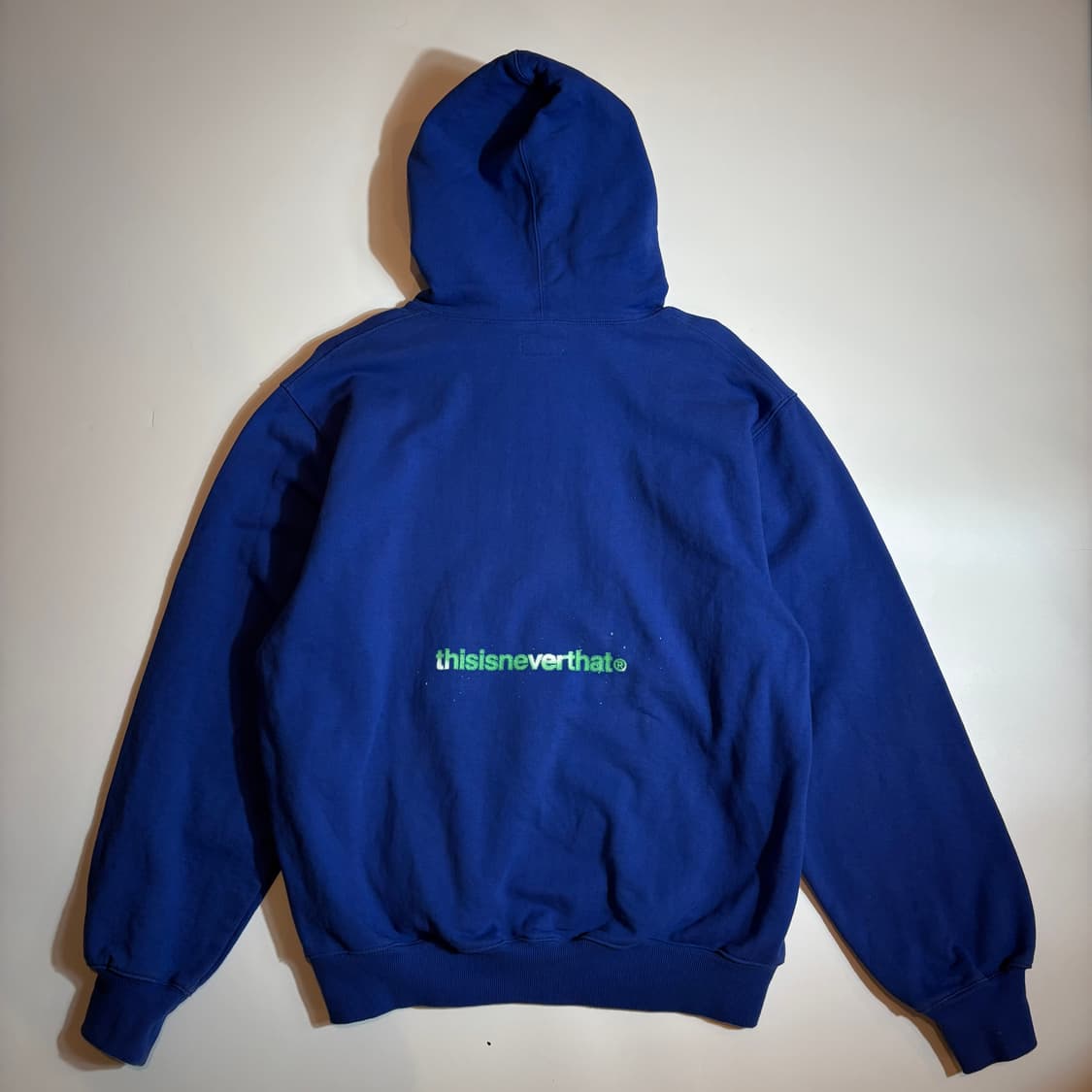 디스이즈네버댓 블루 후드티 상품이미지6